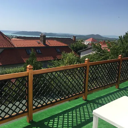 Venyige * Balatonfured